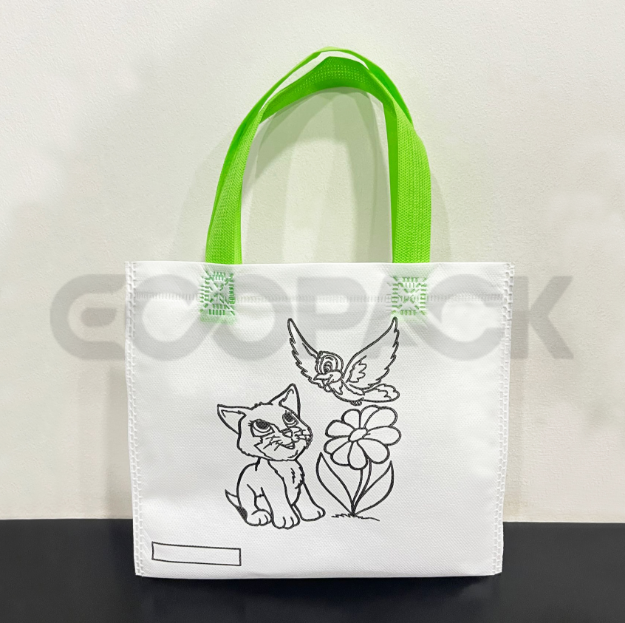 Picture of Customizable Coloring Bag
